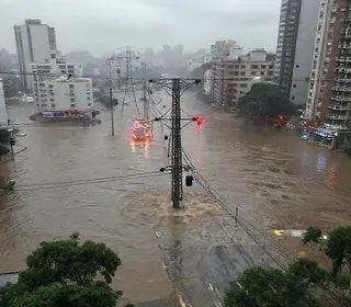 estado de atenção para alagamentos