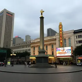 teatros da Praça Roosevelt