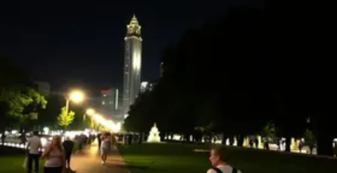 caminhada noturna no Centro de São Paulo